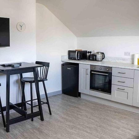 White Hall Portrush Buitenkant foto