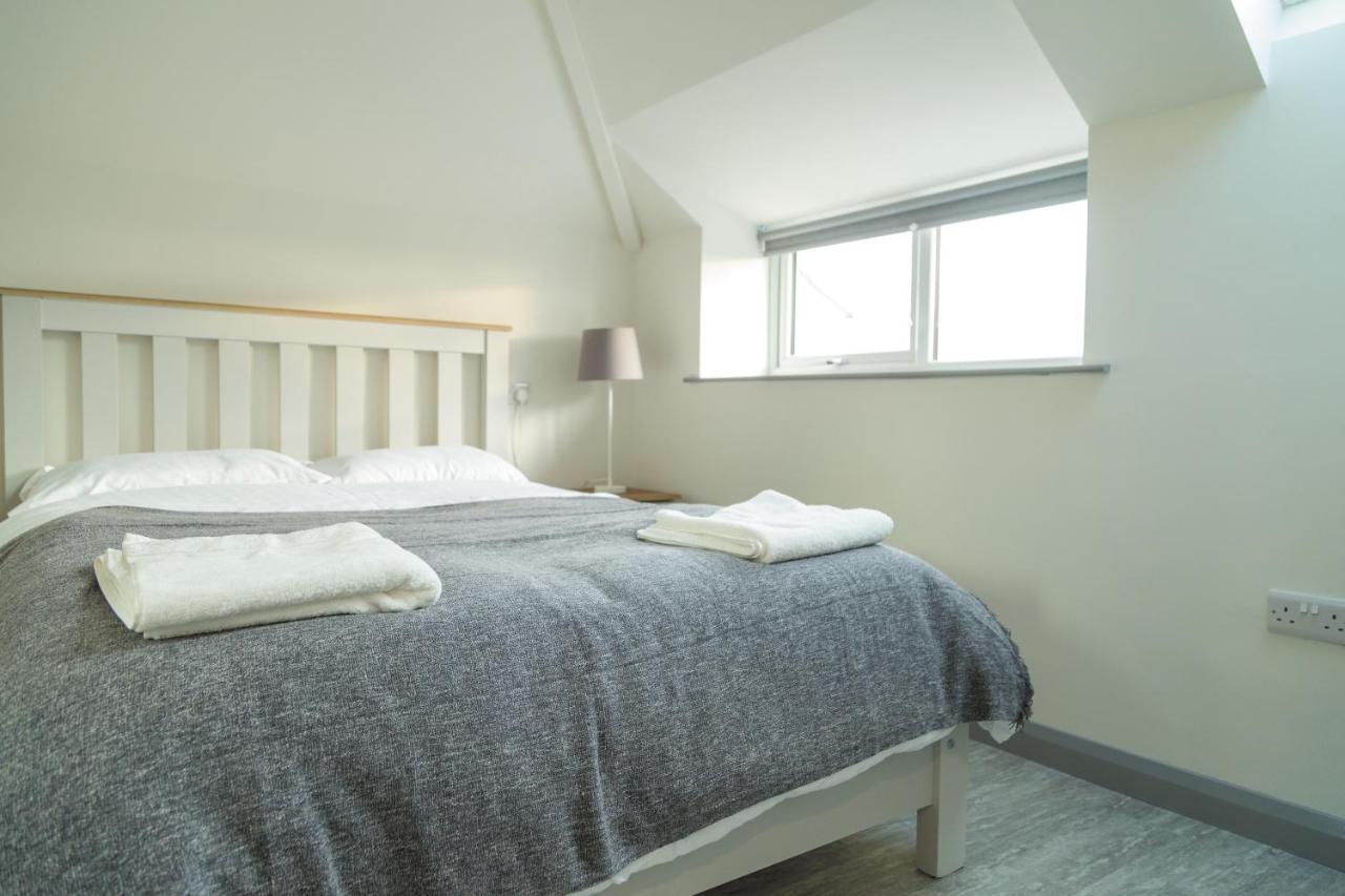 White Hall Portrush Buitenkant foto