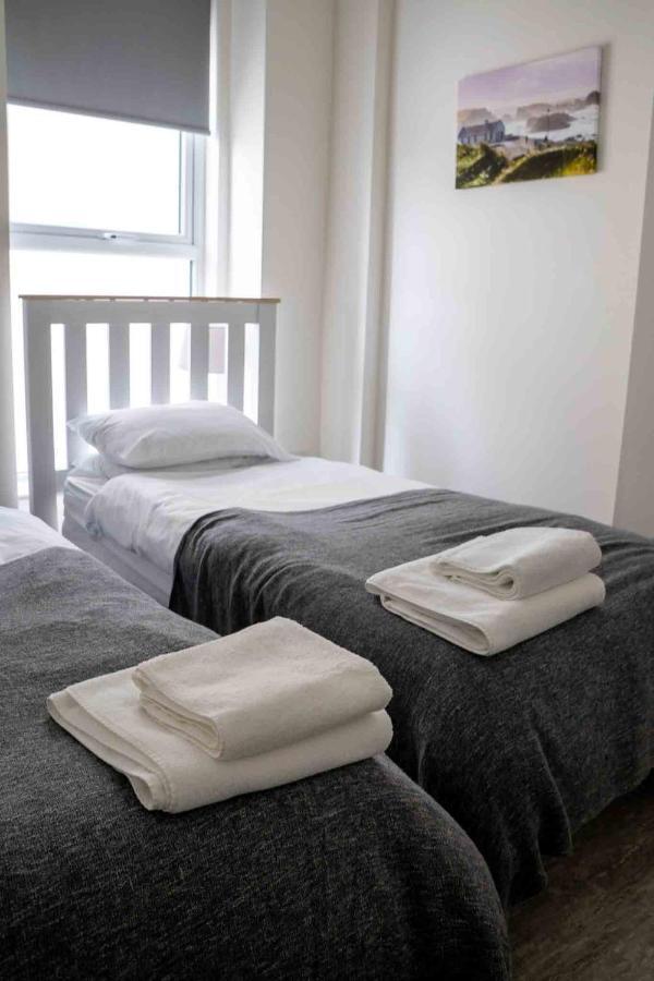 White Hall Portrush Buitenkant foto
